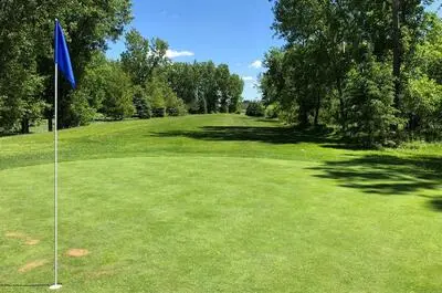 Centre de golf Val-des-Arbres