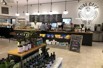 Rose Café