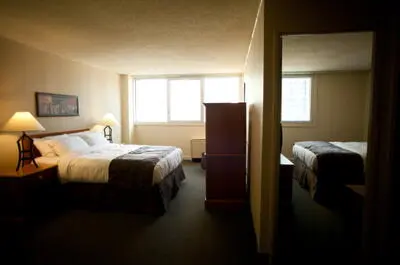 CARREFOUR SHERBROOKE