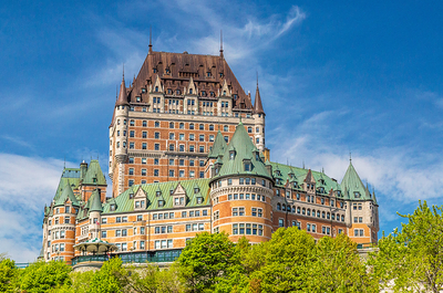 Croisières AML INC. / Excursion d’une journée à Québec, visite de la chute Montmorency et croisière guidée (Montréal)