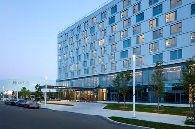 HÔTEL COURTYARD MARRIOTT MONTRÉAL LAVAL