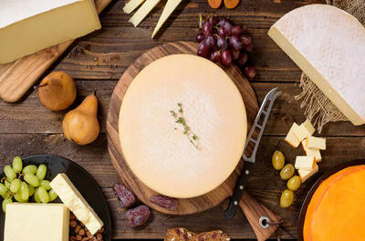 Cheese factories and dairies