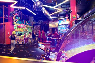 Centre d'amusement Arcade Carie Factory