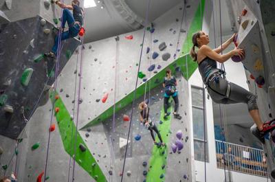 Zéro Gravité escalade et yoga