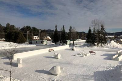 Patinoire du Parc Claude-Henri-Grignon