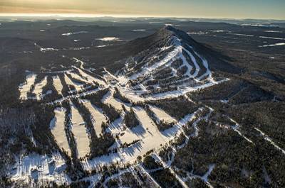 Station récréotouristique du Mont Adstock / Ski alpin et planche à neige
