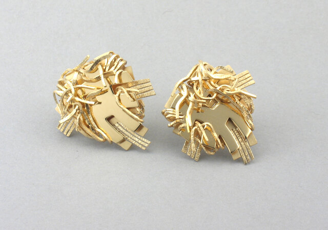 Boucles d'oreilles&nbsp;&nbsp;&nbsp;&copy; R.Dubuc