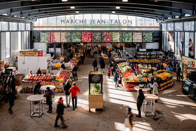 Marché Jean-Talon - Intérieur&nbsp;&nbsp;&nbsp;&copy; Dominique Viau