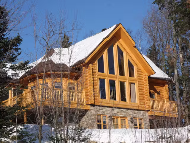Hébergement&nbsp;&nbsp;&nbsp;&copy; Fiddler Lake Resort