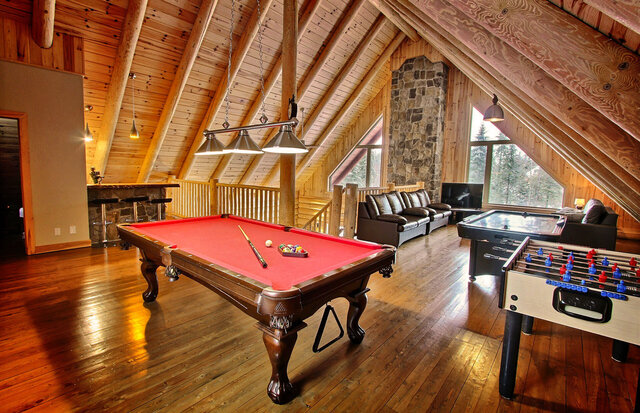 Le Draveur - Salle familiale à la mezzanine&nbsp;&nbsp;&nbsp;&copy; Au Chalet en Bois Rond