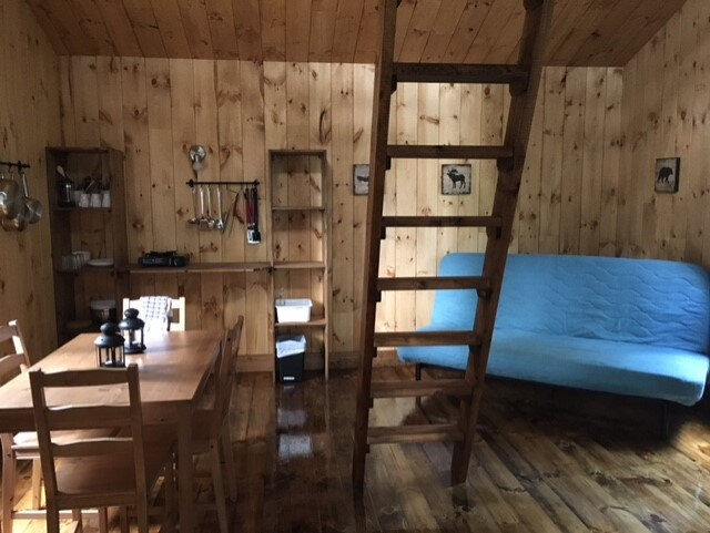 Intérieur&nbsp;&nbsp;&nbsp;&copy; Amisk Aventure