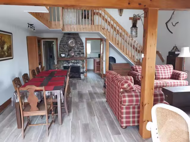 Salle à manger principale