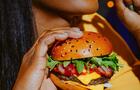 Burger Utilmate cheese © Shaker Cuisine & Mixologie