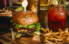 Burger décadent © Shaker Cuisine & Mixologie