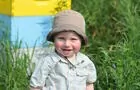 Ruches et enfant