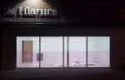 Vitrine © J.Healey