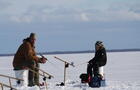 Pêche sous la glace&nbsp;&nbsp;&nbsp;&copy; Pourvoirie domaine du lac St-Pierre