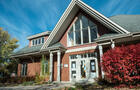 Façade et couleurs d'automne&nbsp;&nbsp;&nbsp;&copy; S.Gauthier-Brulotte