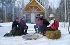 Entre amis près du feu&nbsp;&nbsp;&nbsp;&copy; Coopérative de ski de fond Mouski