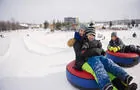 Glissade en famille au Parc Les Salines&nbsp;&nbsp;&nbsp;&copy; La Rivest, créatrice d'image