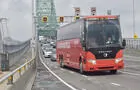 Autobus sur la route&nbsp;&nbsp;&nbsp;&copy; Limocar