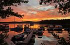 Coucher de soleil sur la marine - Villa du Campeur&nbsp;&nbsp;&nbsp;&copy; Johanne Caya