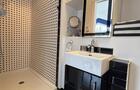 Salle de bain privée © Michel Proulx