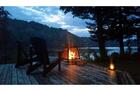 Terrasse bord du lac © Charmant Chalet