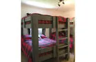 Chambre avec lits superposés