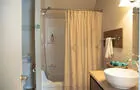 Salle de bain&nbsp;&nbsp;&nbsp;&copy; J.-V.Tremblay