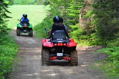 Ferme 5 Étoiles – Fjord Aventure / Excursion en quad au Fjord du Saguenay