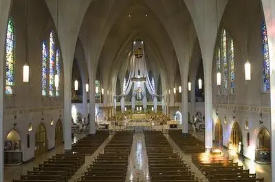 Visites guidées de la Basilique-Cathédrale Saint-Michel