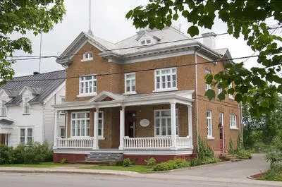 Maison du Docteur J.A.N. Chabot et Maison Eugène Prévost