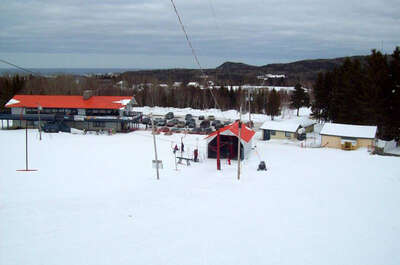 Centre de plein air de la Haute-Gaspésie / Ski alpin et planche à neige