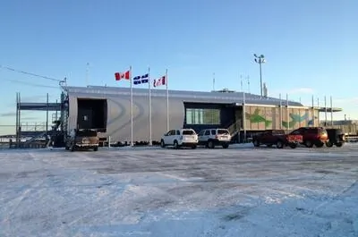 Aéroport de Quaqtaq (YHA)