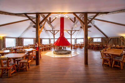 L&rsquo;EASTMAN CLUB