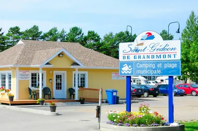 CAMPING MUNICIPAL SAINT-GÉDÉON