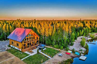 AIGLE ROYAL – AU CHALET EN BOIS ROND