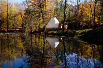 HÉBERGEMENT INSOLITE PARC OMÉGA