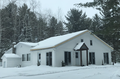 LE PANACHE SUR LA POINTE