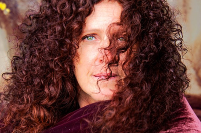 ANGEL FORREST – NOUVEAU SPECTACLE