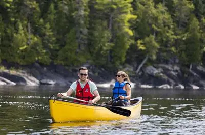 PARC NATIONAL DU LAC-TÉMISCOUATA, CAMPING GRANDS-PINS – SÉPAQ