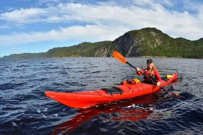 Ferme 5 Étoiles – Fjord Aventure / Kayak de mer dans le fjord du Saguenay