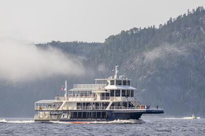 Croisières AML Inc. / Croisière aux baleines en bateau (Baie-Sainte-Catherine)