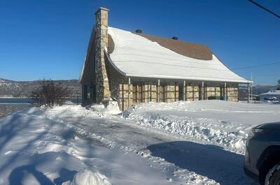 LA CANADIENNE SUR MER