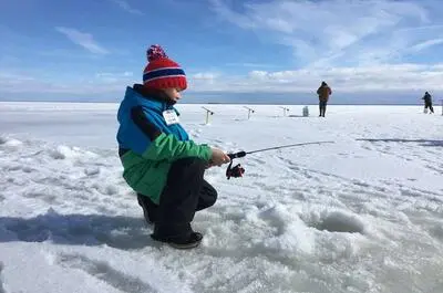 Pêche sur la glace
