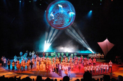 Cirque du Soleil offers you spectacular shows for free